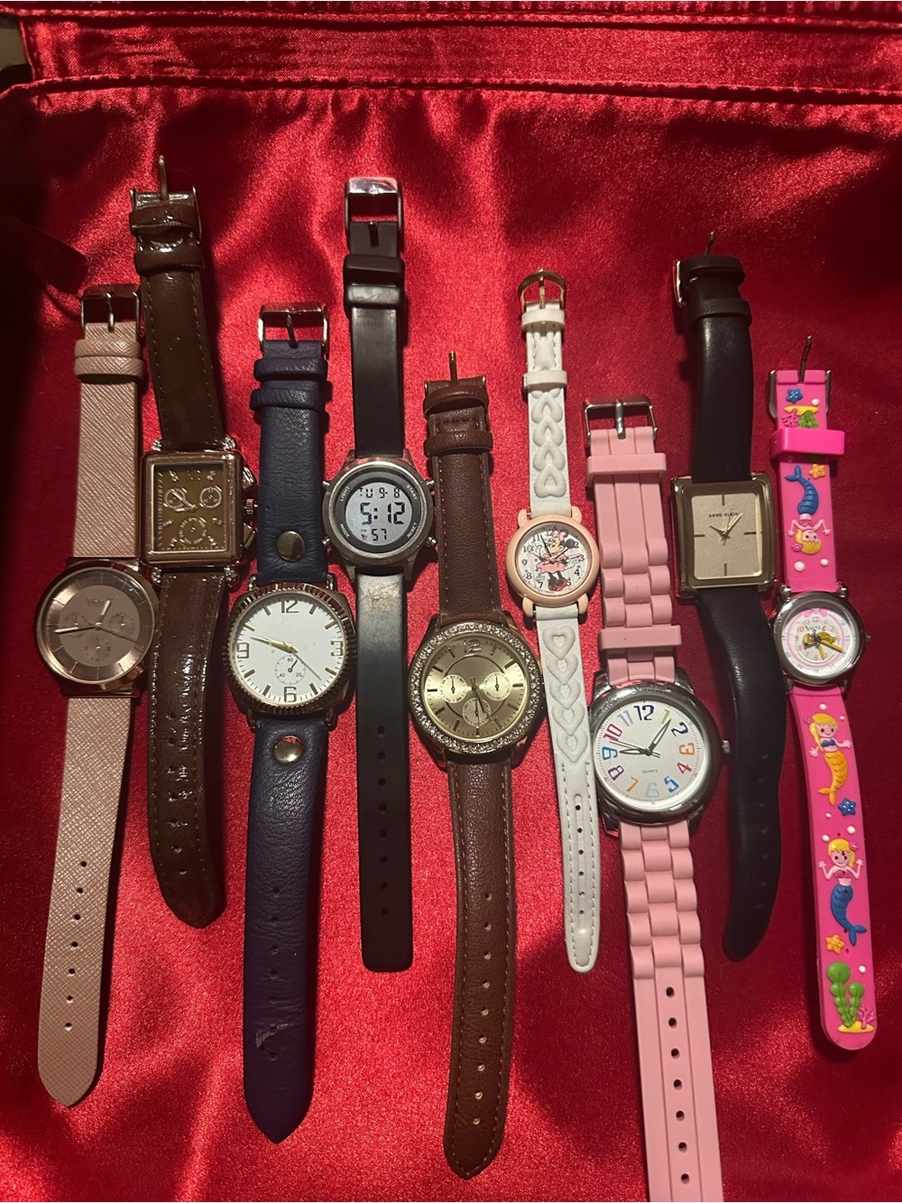 Women Watch lot with Colorful Dial all working
